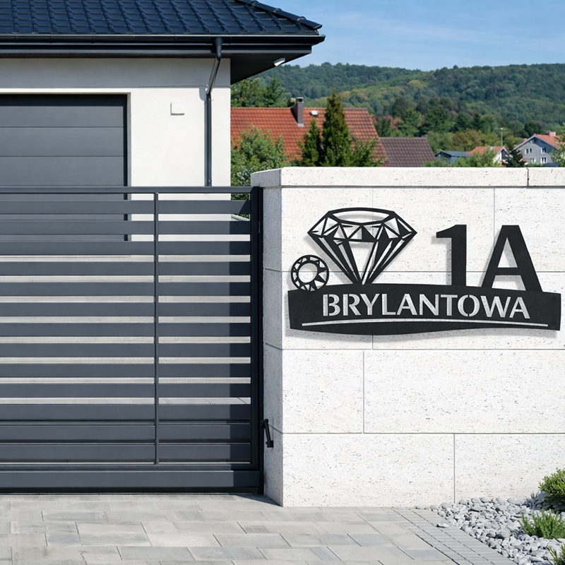 Oznaczenie nieruchomości na ogrodzeniu nowoczesne